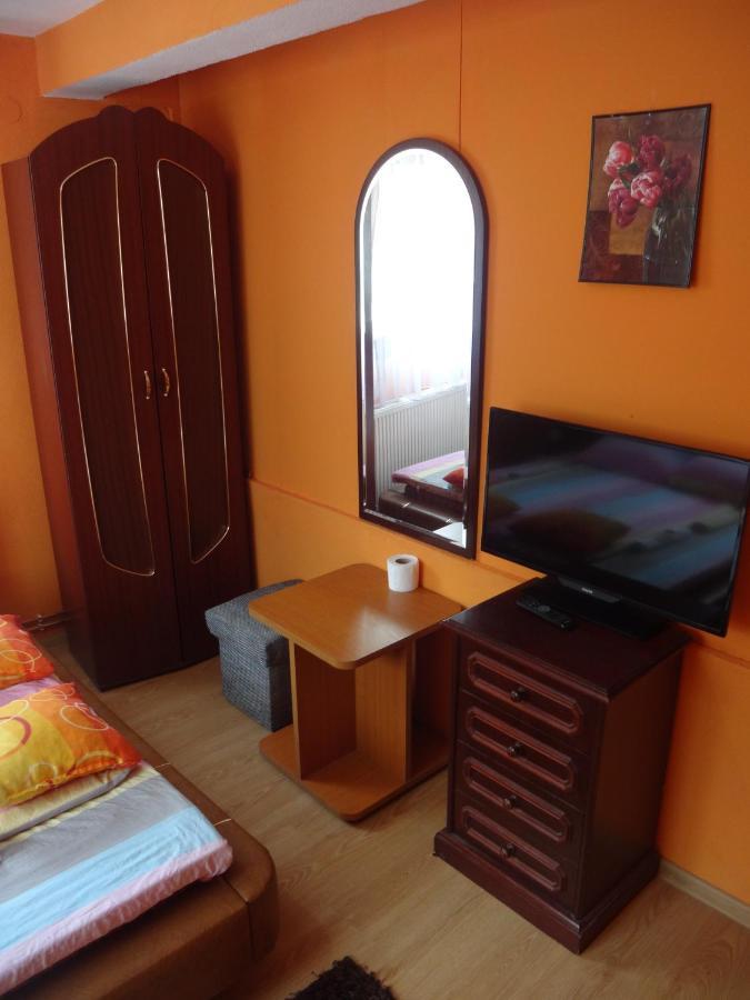 Virmal Otel Foca Dış mekan fotoğraf