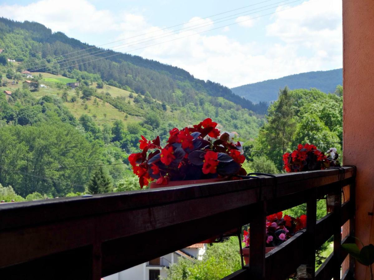 Virmal Otel Foca Dış mekan fotoğraf